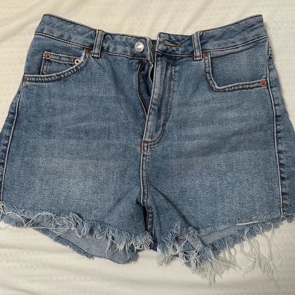 Topshop women’s denim jean shorts size 6